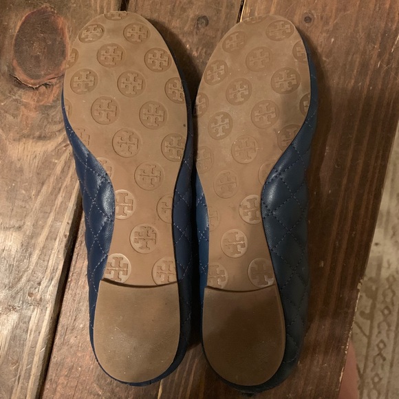 Tory Burch flats! - Picture 2 of 3